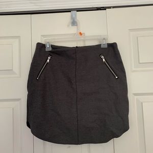 grey mini skirt
